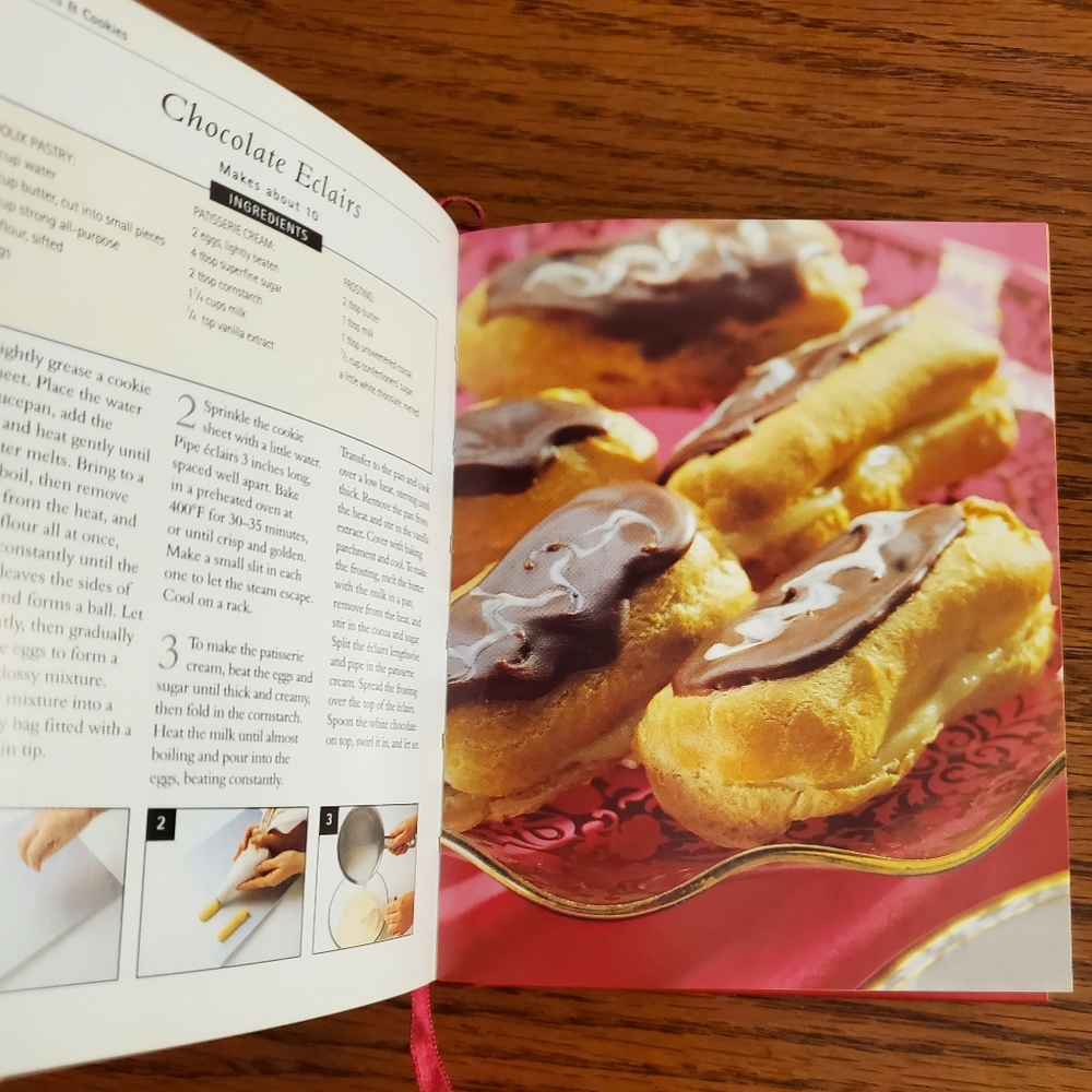3 COOKBOOKS: ROBUST BUT COMPACT - Picture 5 of 8